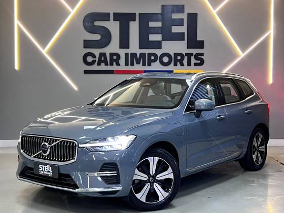 VOLVO XC60 2.0 T8 RECHARGE PLUS AWD GEARTRONIC